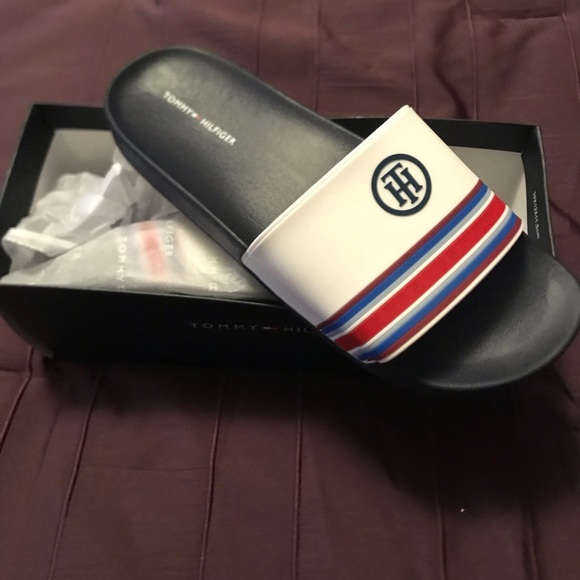 Tommy Hilfiger Slides - Picture 4 of 6